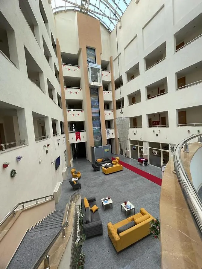 Selahaddin Eyyubi Uygulama Oteli Istanbul