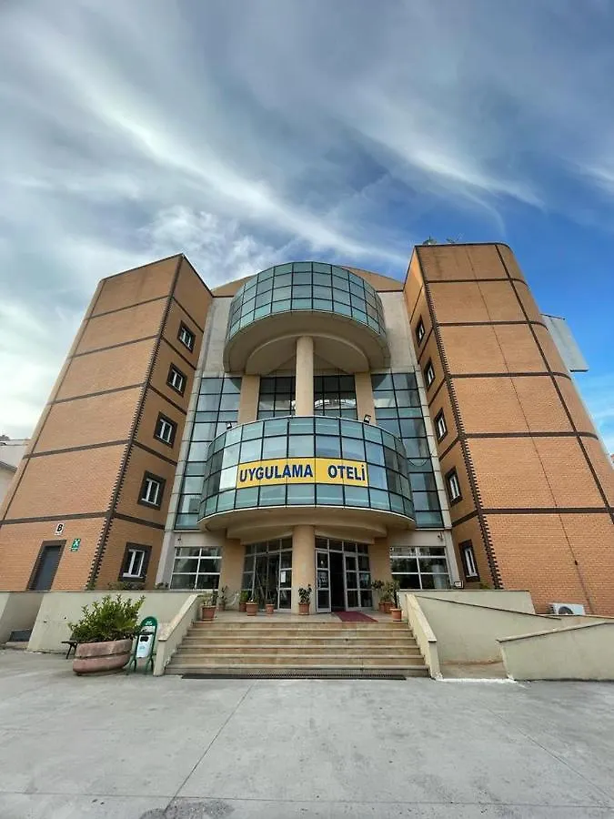 Selahaddin Eyyubi Uygulama Oteli location